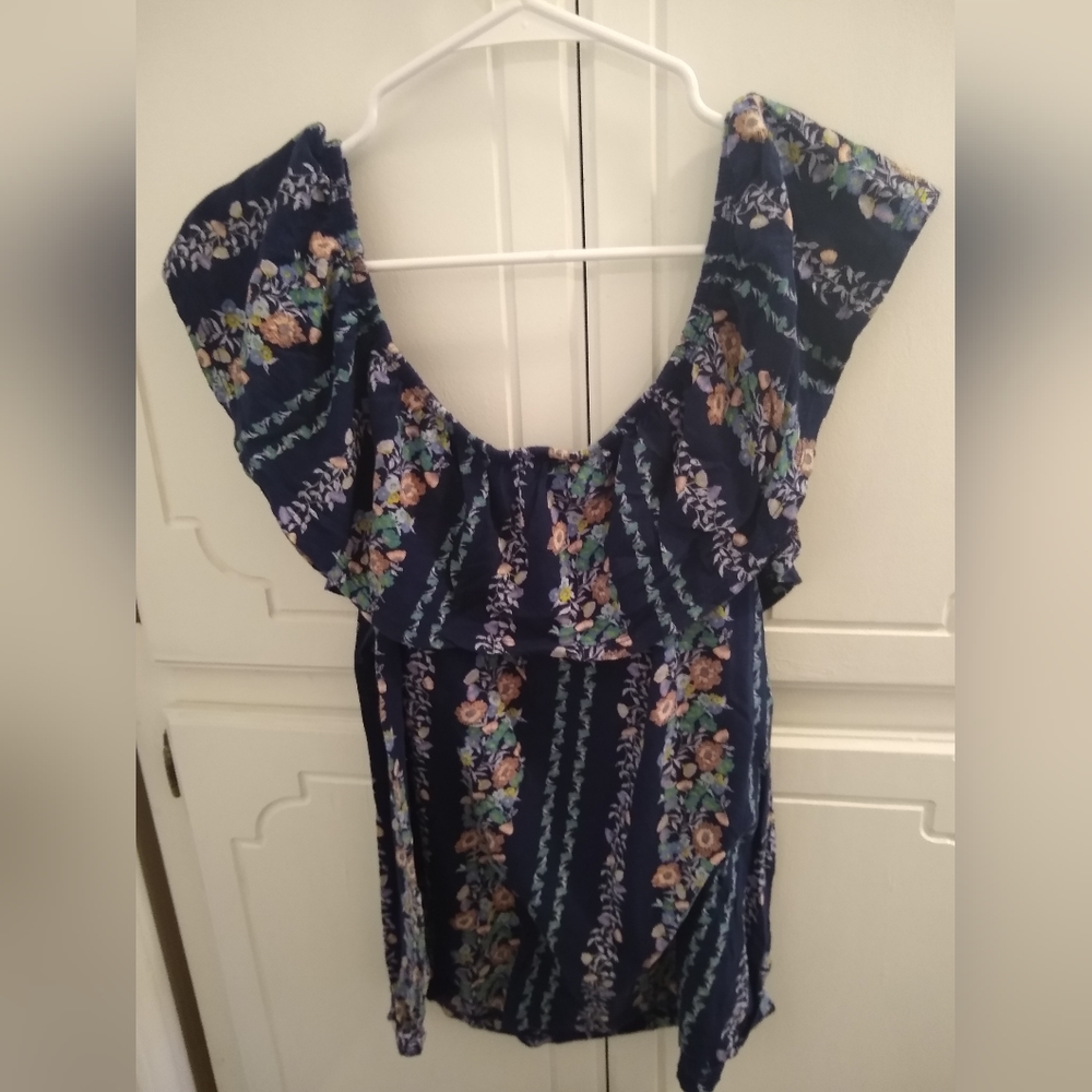 Off the shoulder floral ruffle top